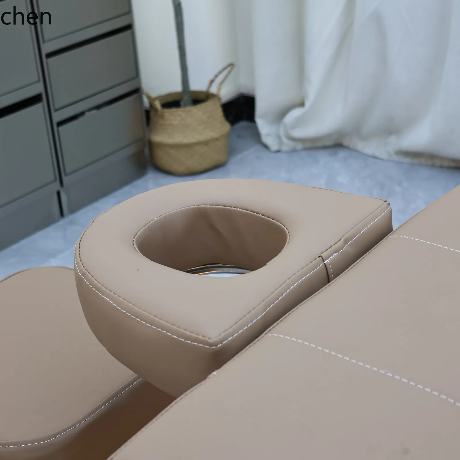 b7- Back Lift Head Therapy Wel - Wellness Spa And Salon 评论和价格